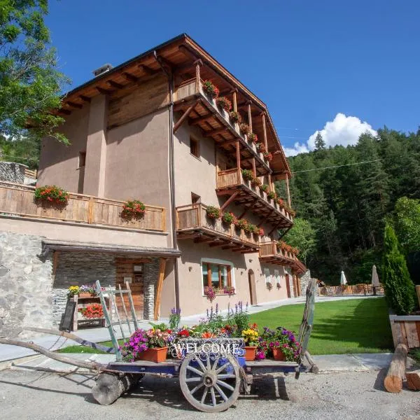 Grande Cote Room and Breakfast, hotelli kohteessa Cesana Torinese