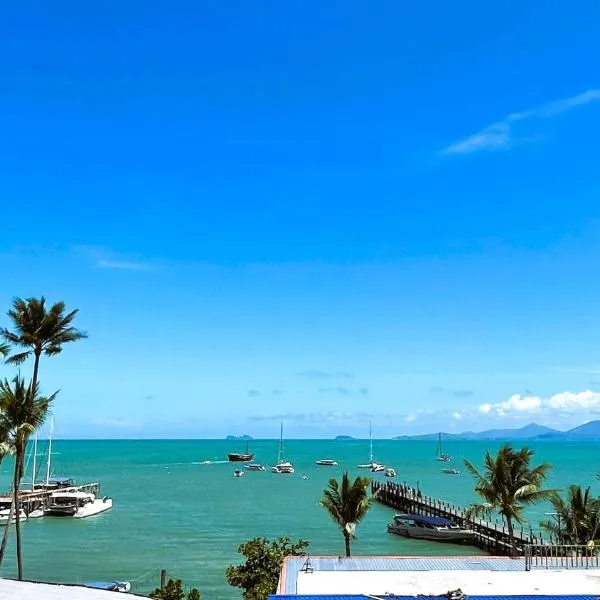 Rockstar Beach Apartments, hotel in Bangrak Beach