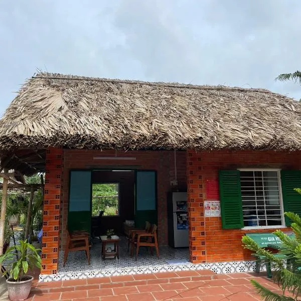 Ty Phu Miet Vuon Homestay - Entire Bungalow、Tây Ninhのホテル