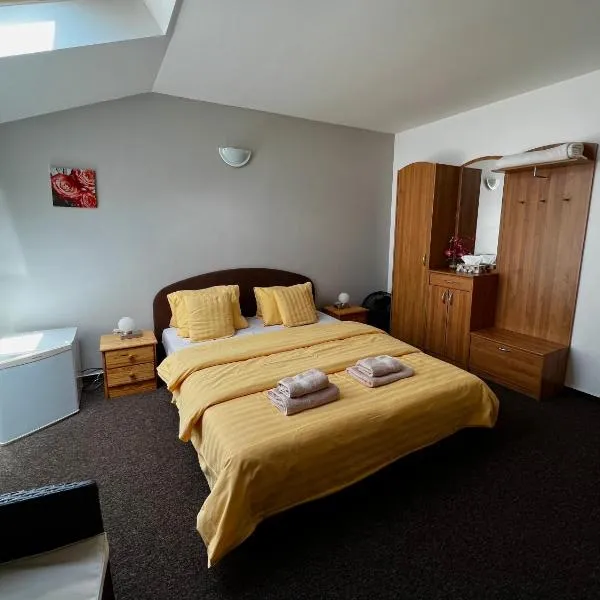 Penzion Aneta, Hotel in Svijany