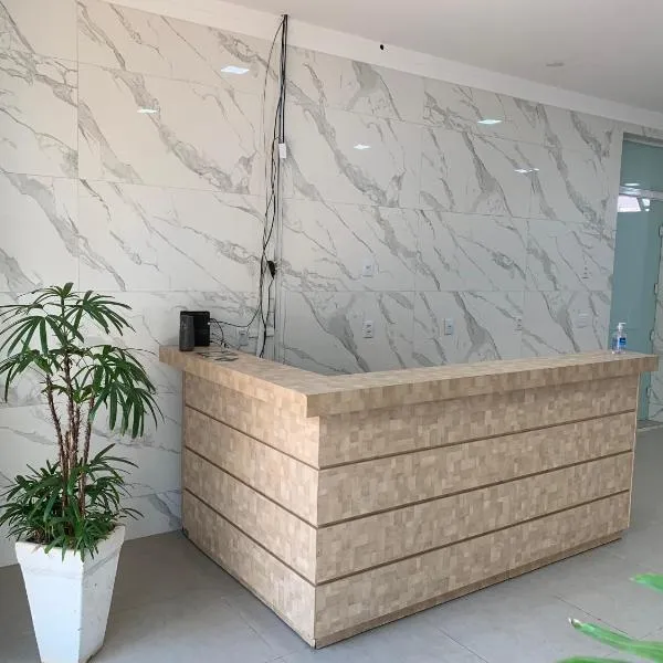 Pissin Plaza Hotel, hotell i Goiânia