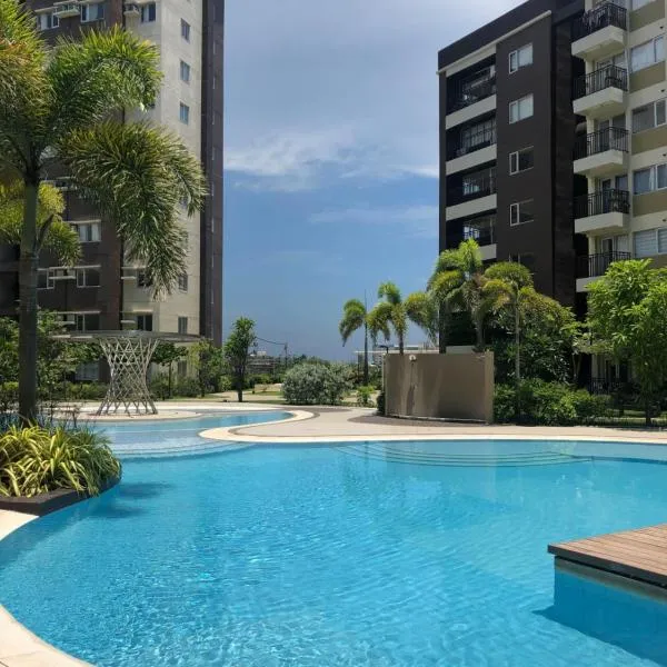 Holiday Suite One Bedroom Condo Unit: Iloilo City şehrinde bir otel