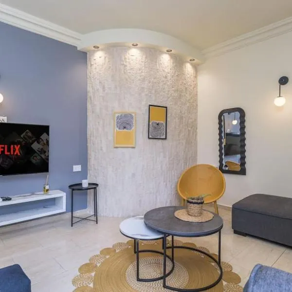 Fuga Di Batroun Cozy 2-BR with 24-7 Power and AC, hotel din Batroûn