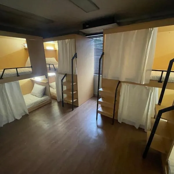 K wave Guesthouse Only Female in Hongdae 1, hotel en Seúl