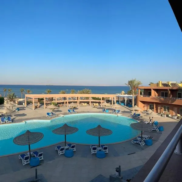 Vai by Romance Hotel & Aqua Park, hotel in Ain Sukhna
