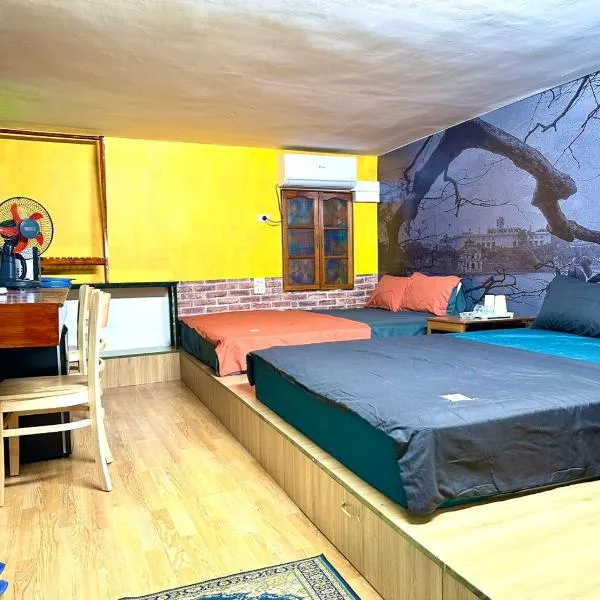 Bungalow K House, 2brs, Center of Old Quarter, HoanKiem Lake, hotel v Hanoji