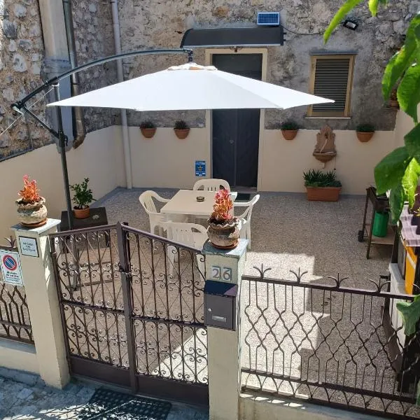 La Casa del Castello, hotel v destinaci Alvito