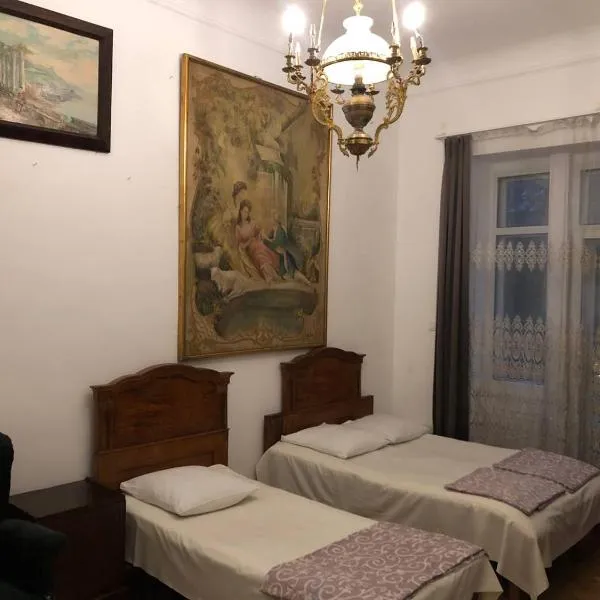 Gutsa Artists Mini-Hotel, hotel v destinaci Tbilisi City