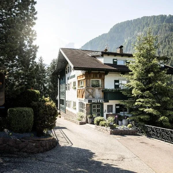 Chalet Hotel Hartmann - Adults Only, hotel in Ortisei