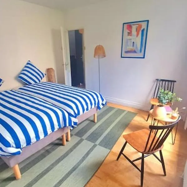 Superbe Maison près du Sacré Cœur, hotel en París