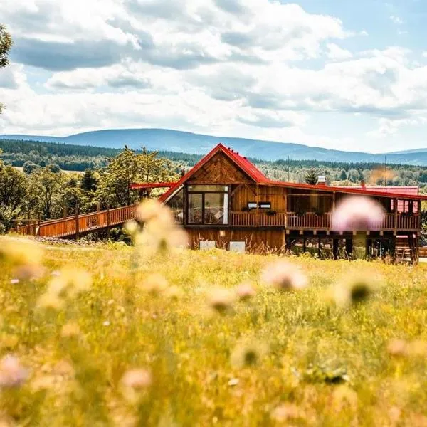 Řasnická stodola, Hotel in Horní Řasnice