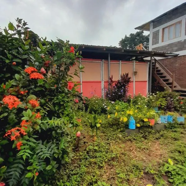 Hospedaje Bananas, hotel in Altagracia