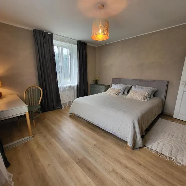 Nooruse Charm Apartment, hotel v mestu Jõhvi