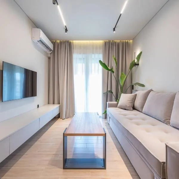 Stylish And Cozy Home, hotel em Atenas
