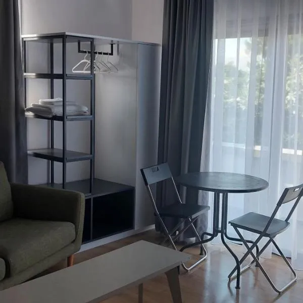 Lighthouse otel, Hotel in Kyrenia