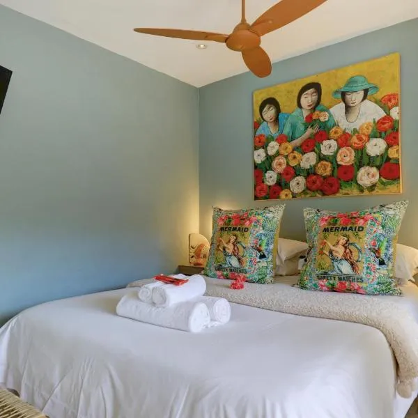 Pearl Moon Boutique Suites, hotel in Wilderness
