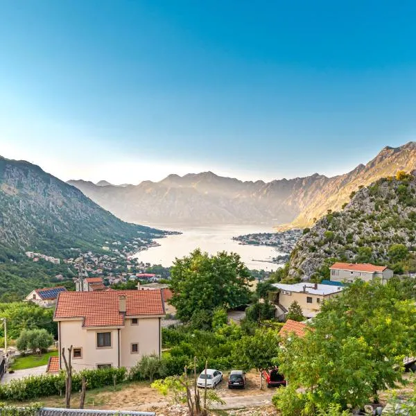 Red Hill, hotel en Kotor