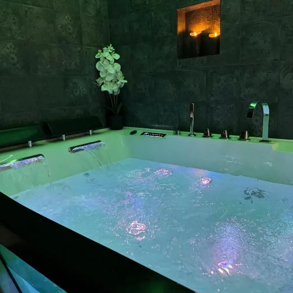 G7 Loft SPA & Terrasse centre Angouleme, hotel in Angoulême