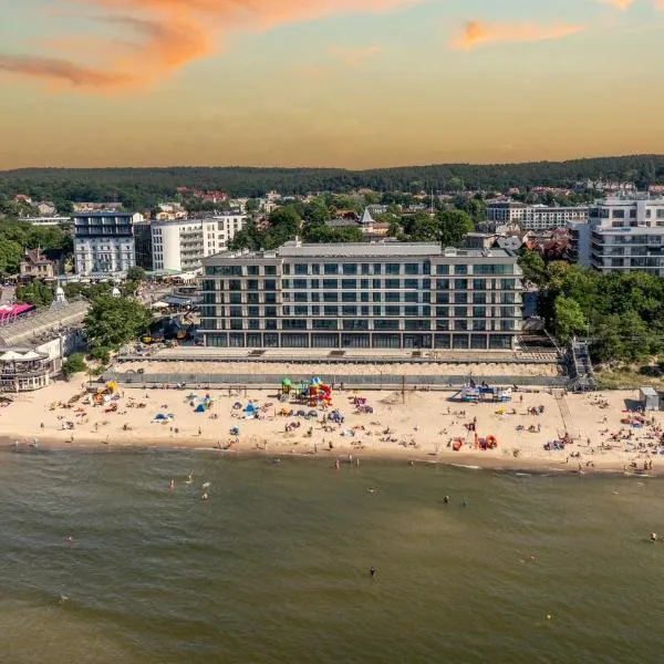 Baltic View Resort & SPA, a member of Radisson Individuals，位于米兹多洛杰的酒店