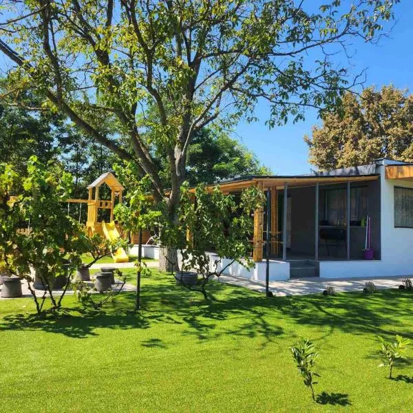 Chillhouse Császárszállás, hotel in Nyíregyháza