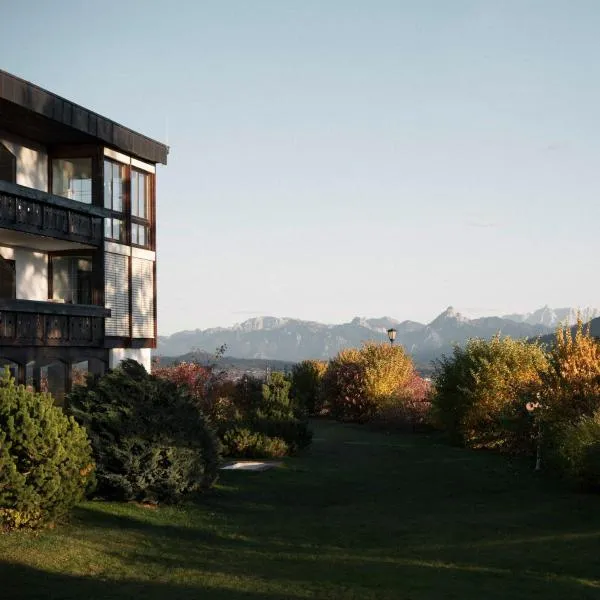 Mittelburg Wellnesshotel: Oy-Mittelberg şehrinde bir otel