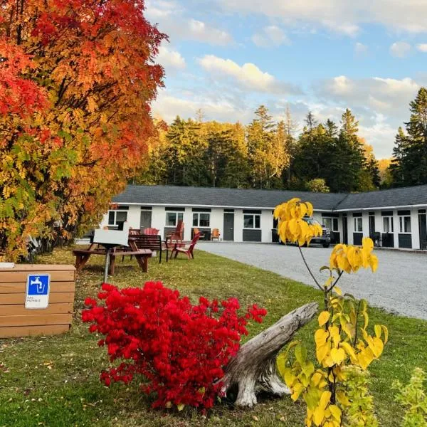 Motel de L'Anse et Camping Rimouski, hotel in Rimouski