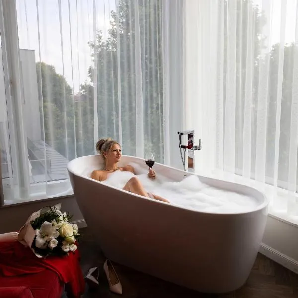 Three Corners Avenue Hotel, hotel en Budapest