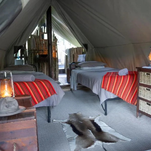 Quatermain's 1920's Safari Camp – Amakhala Game Reserve, хотел в Амакала Гейм Ризърв