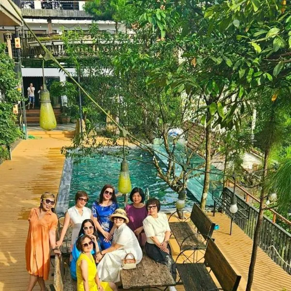 Nắng Homestay, hôtel à Tam Ðảo