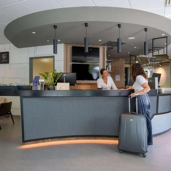 Novotel Suites München Parkstadt Schwabing, hotel v Mnichově