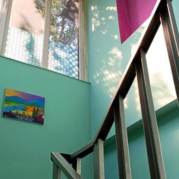 Asine Yerevan, hotel v Jerevanu