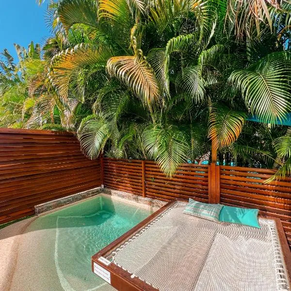 Kawan Bay Suites, хотел в Десе