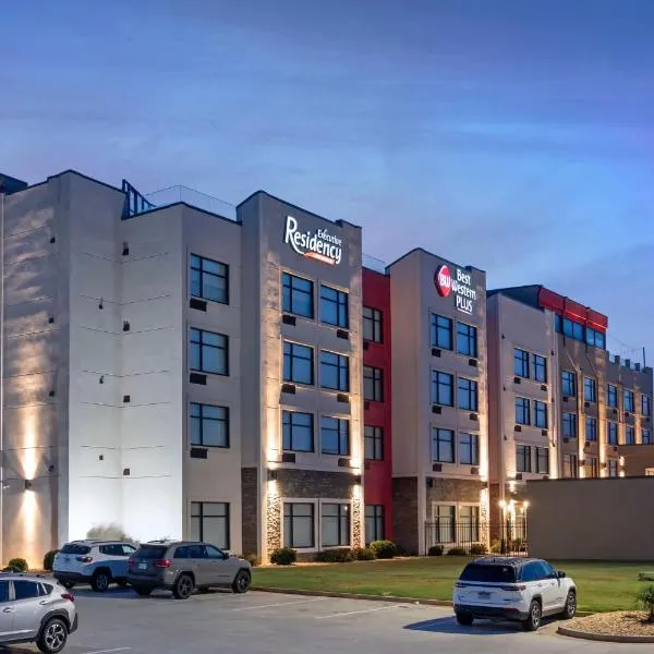 Best Western Plus Executive Residency Rigby's Water World Hotel, hotel in Warner Robins