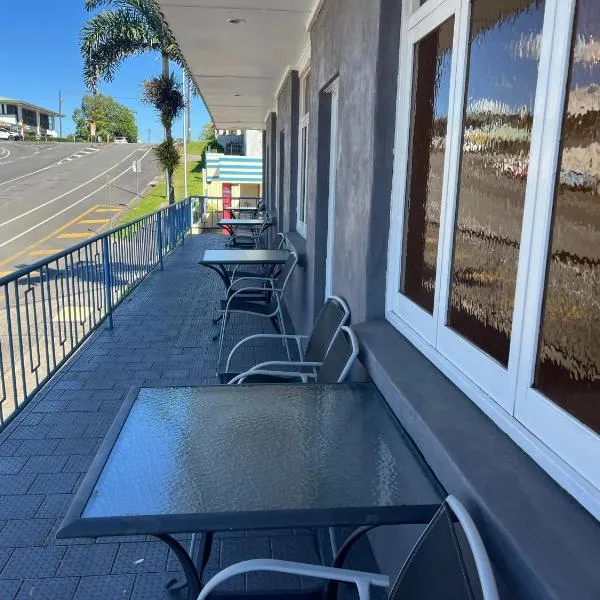 Innisfail Riverfront Motel, hotel in Innisfail