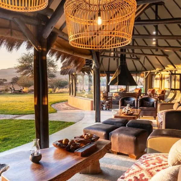 Okonjima Luxury Bush Camp, hotel v destinaci Otjiwarongo