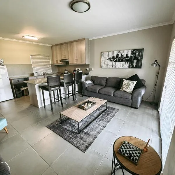 Nemesia Court, hotel in Durbanville