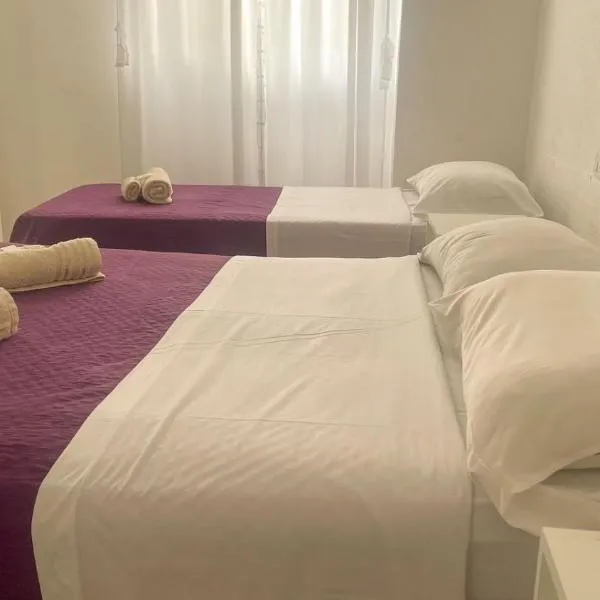 Hotel Residencial Marlis, hotell i Posadas