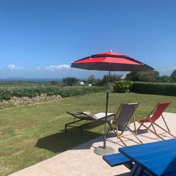 Magnifique Maison face à l'Océan - Pointe du RAZ, hotel di Penharn