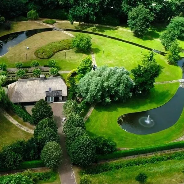 Boxtel Farmstay w Free Parking, Lake View & Space, hotel in Boxtel