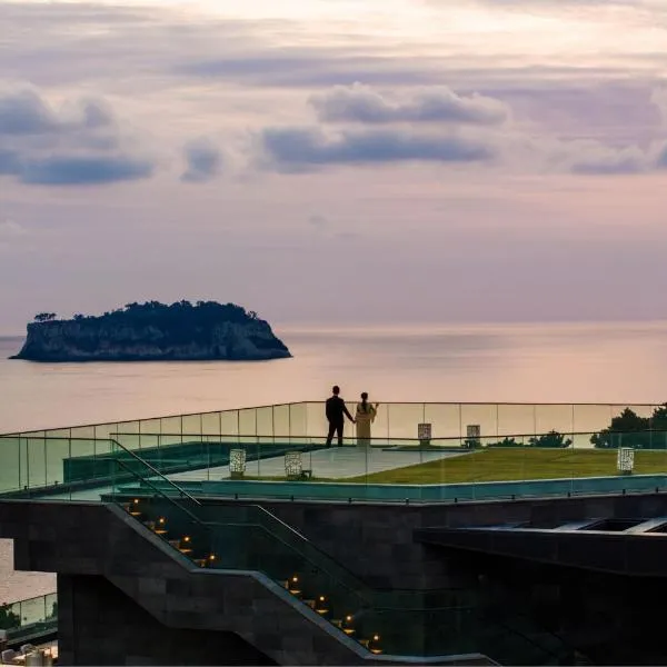 JW Marriott Jeju Resort & Spa, hotel in Seogwipo