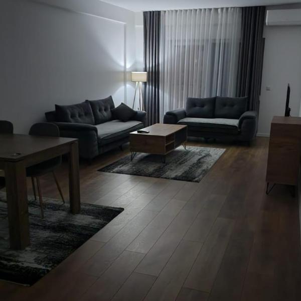Top Center Apartment, Ferizaj
