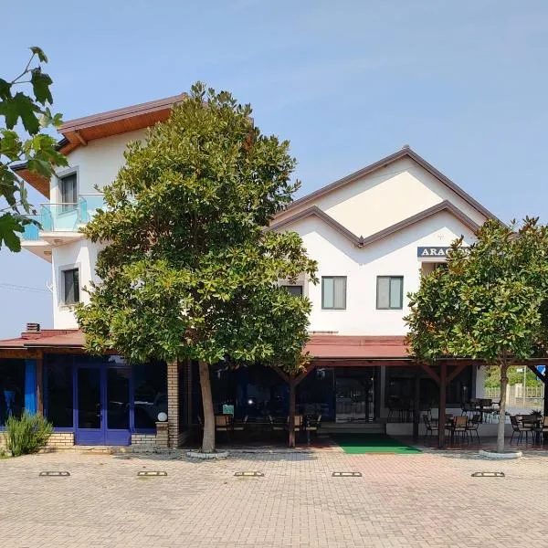Aragosta Shengjin, hotel in Sakës