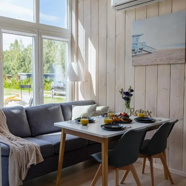 Forrest Guest House Ameli, hotel in Ķesterciems