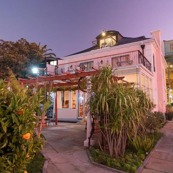 AYCA La Flora Hotel Boutique, hotel en Valparaíso