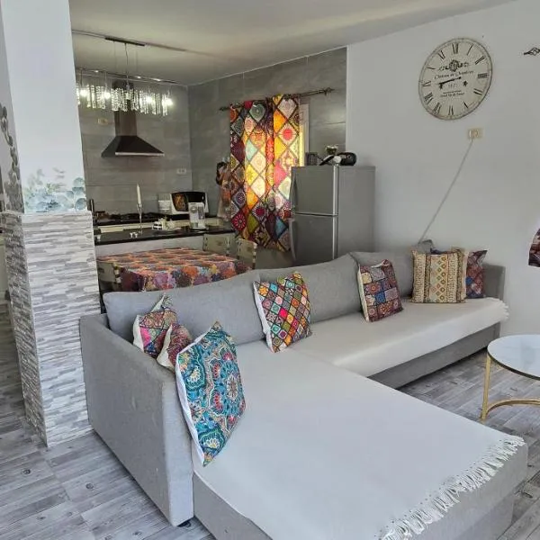 réservez ain draham sejour 2 SVP, hotel in Ain Draham