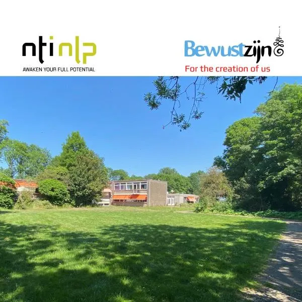 Het Huis van Bewustzijn, hotel in Limmen