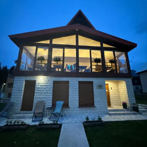 Borovnica Sweet Apartments, hôtel à Žabljak