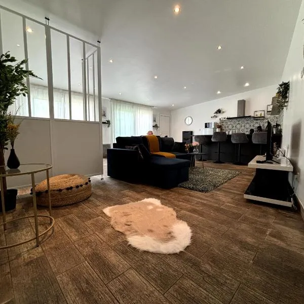 Le Joyau de Gournay - Proche Paris & Disneyland, hotel v destinaci Gournay-sur-Marne