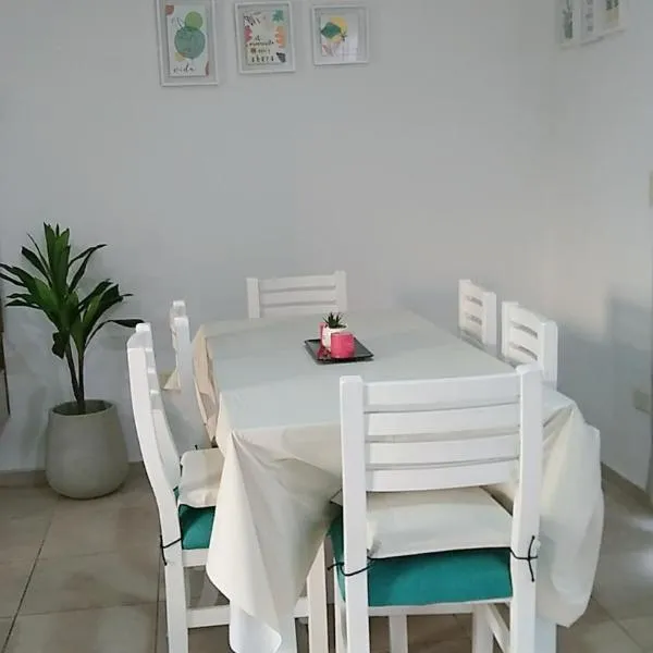 Casa Fiorella, hotel in Ezeiza