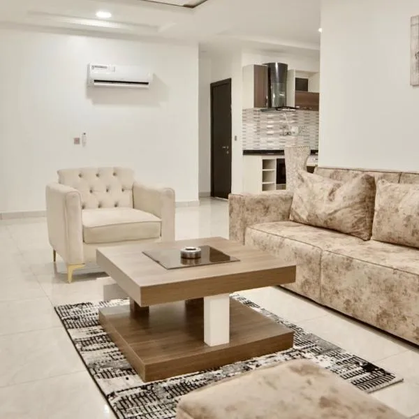 247 Luxury Hotel & Apartment Ajah, hotel v destinaci Lekki